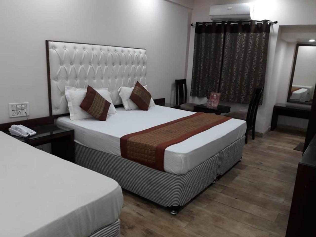 Hotel Kabeer New Delhi @ New Delhi Railway Station Eksteriør bilde