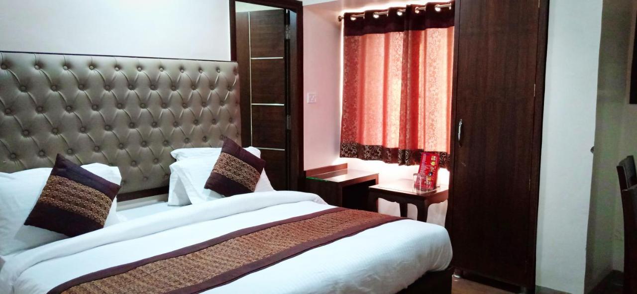 Hotel Kabeer New Delhi @ New Delhi Railway Station Eksteriør bilde