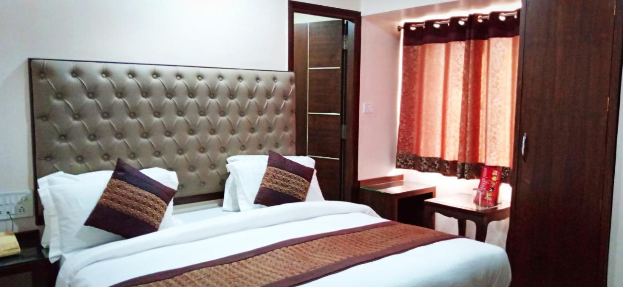 Hotel Kabeer New Delhi @ New Delhi Railway Station Eksteriør bilde