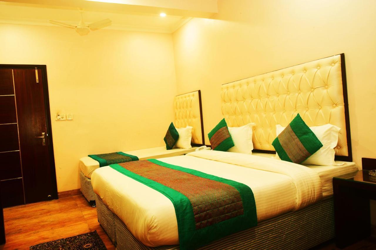 Hotel Kabeer New Delhi @ New Delhi Railway Station Eksteriør bilde
