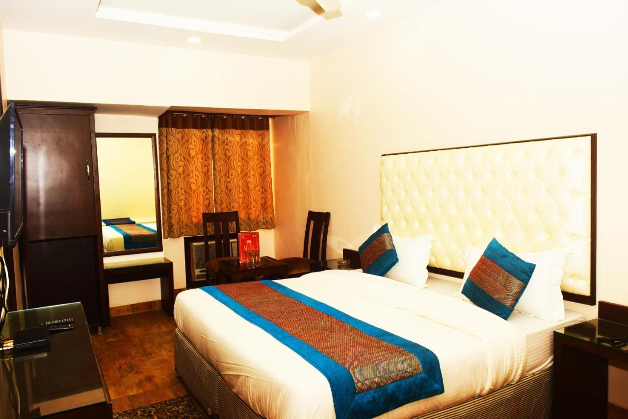Hotel Kabeer New Delhi @ New Delhi Railway Station Eksteriør bilde