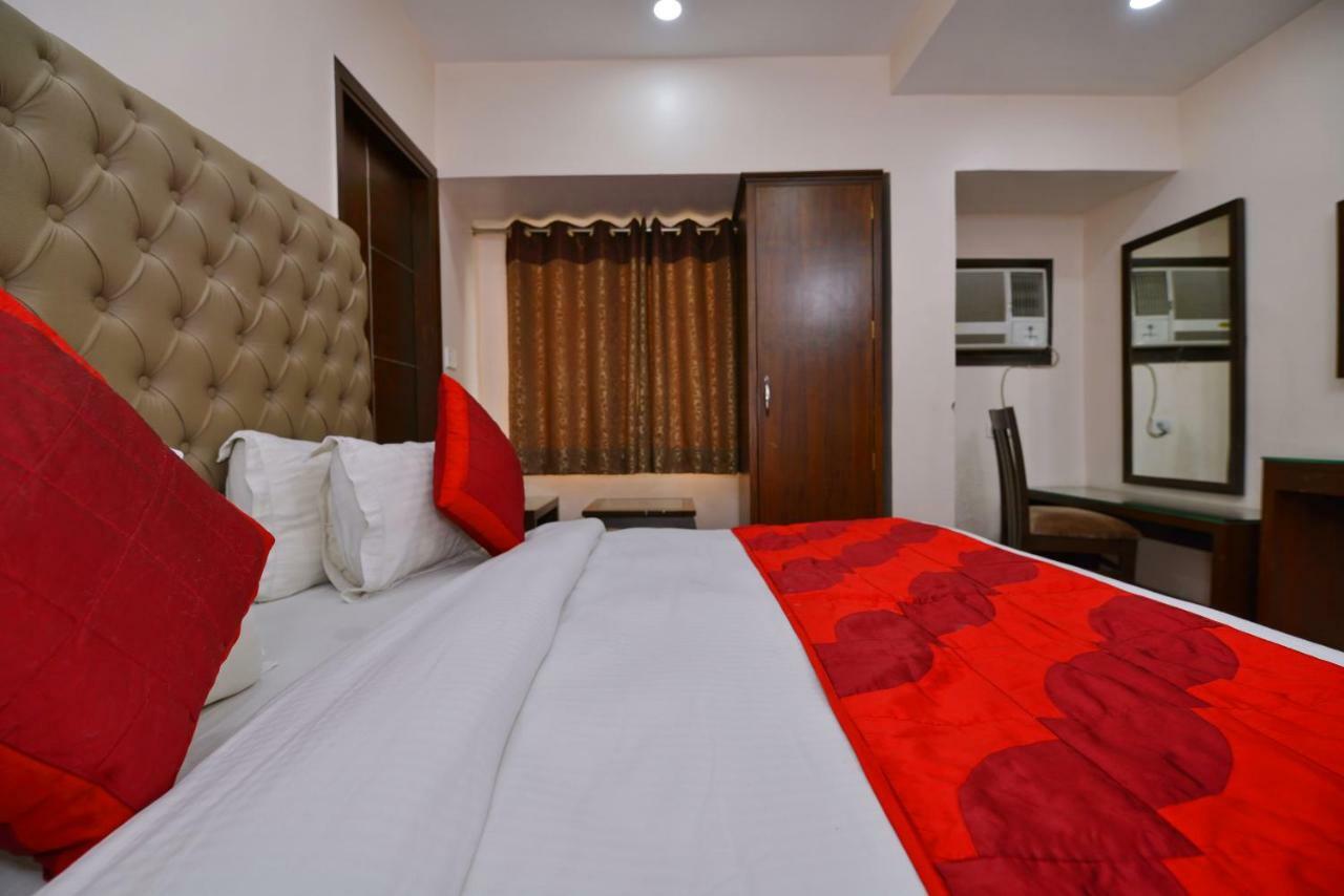 Hotel Kabeer New Delhi @ New Delhi Railway Station Eksteriør bilde