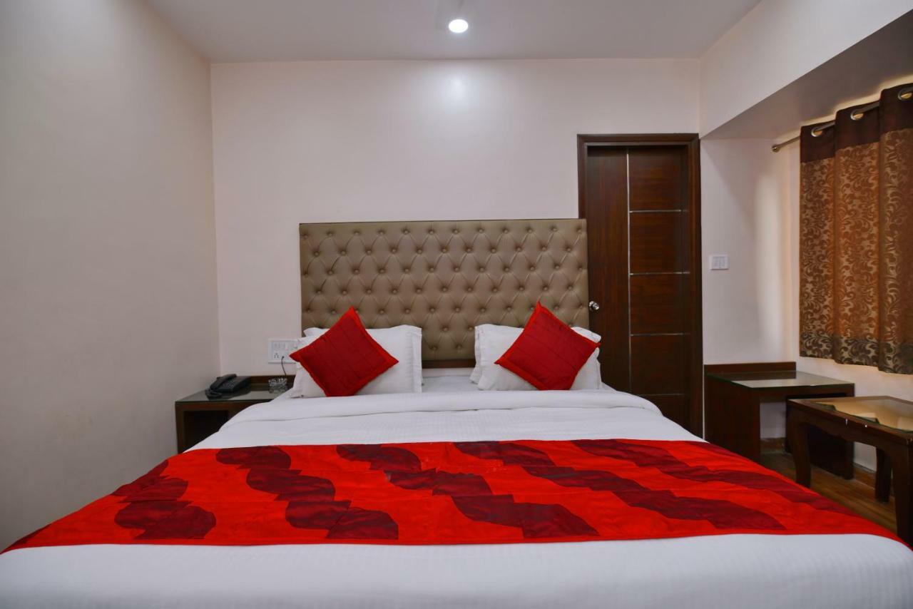 Hotel Kabeer New Delhi @ New Delhi Railway Station Eksteriør bilde