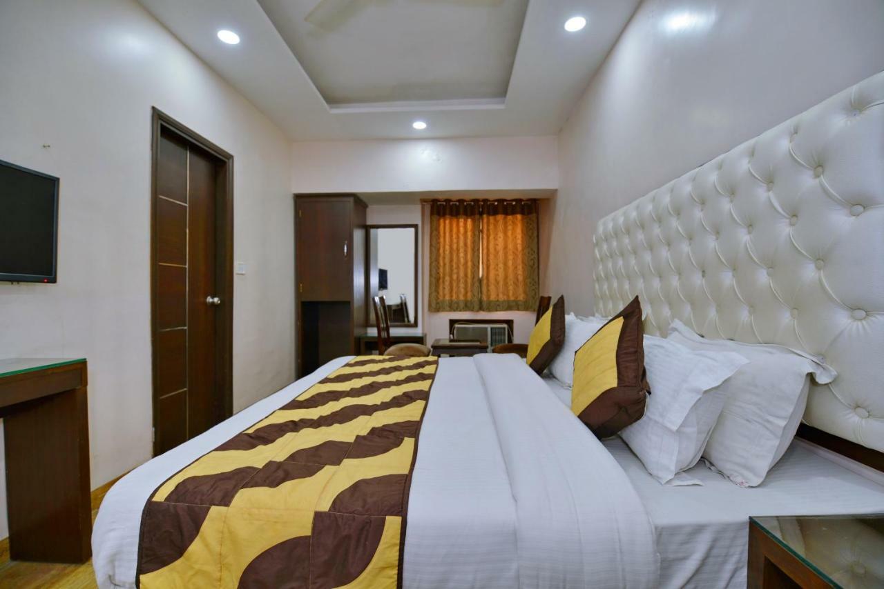 Hotel Kabeer New Delhi @ New Delhi Railway Station Eksteriør bilde
