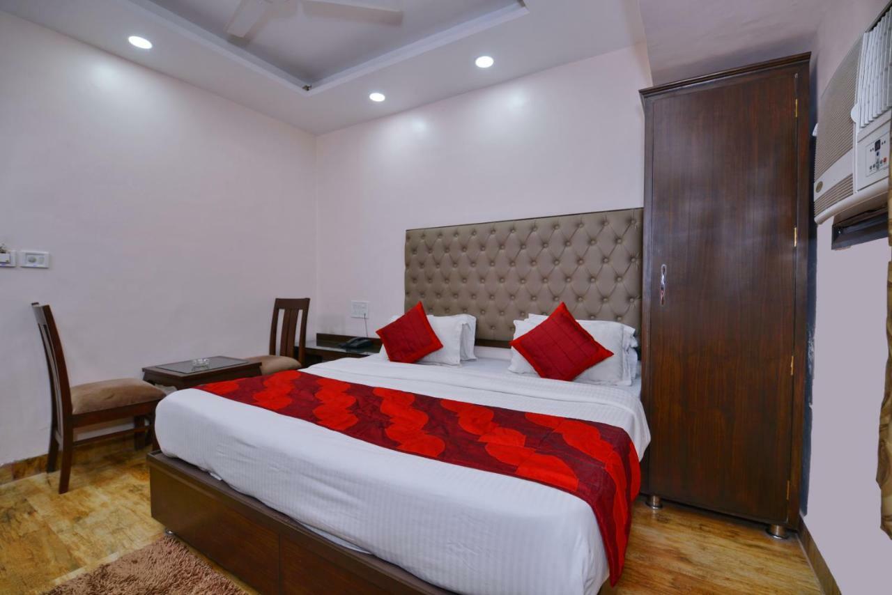 Hotel Kabeer New Delhi @ New Delhi Railway Station Eksteriør bilde