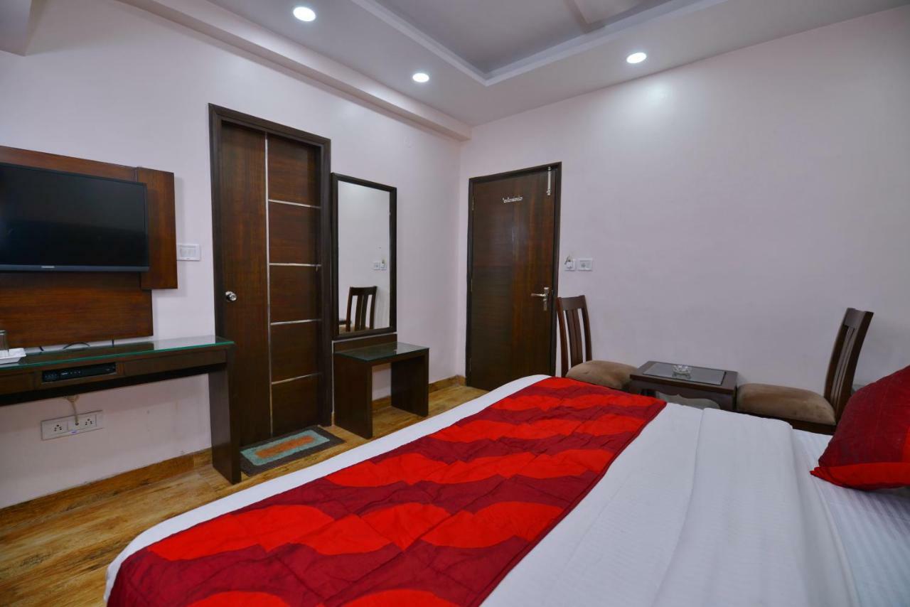 Hotel Kabeer New Delhi @ New Delhi Railway Station Eksteriør bilde